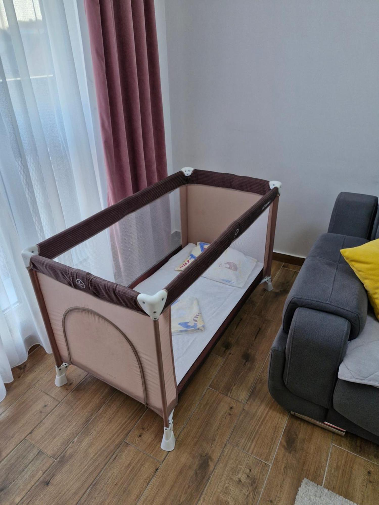 סרמסקה מיטרוביקה Apartman Kristal מראה חיצוני תמונה